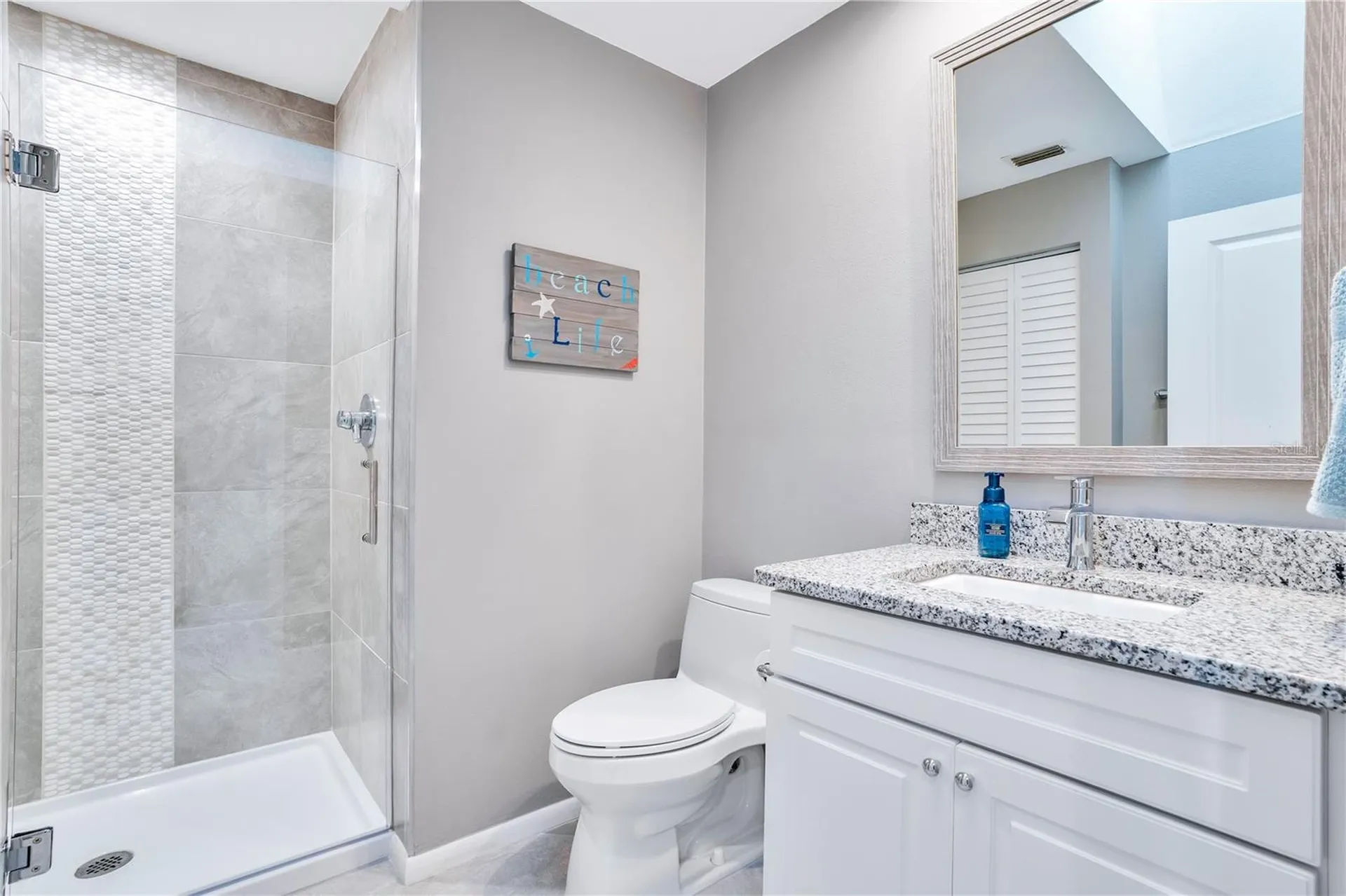 4013 Catalina Drive Bradenton FL 34210