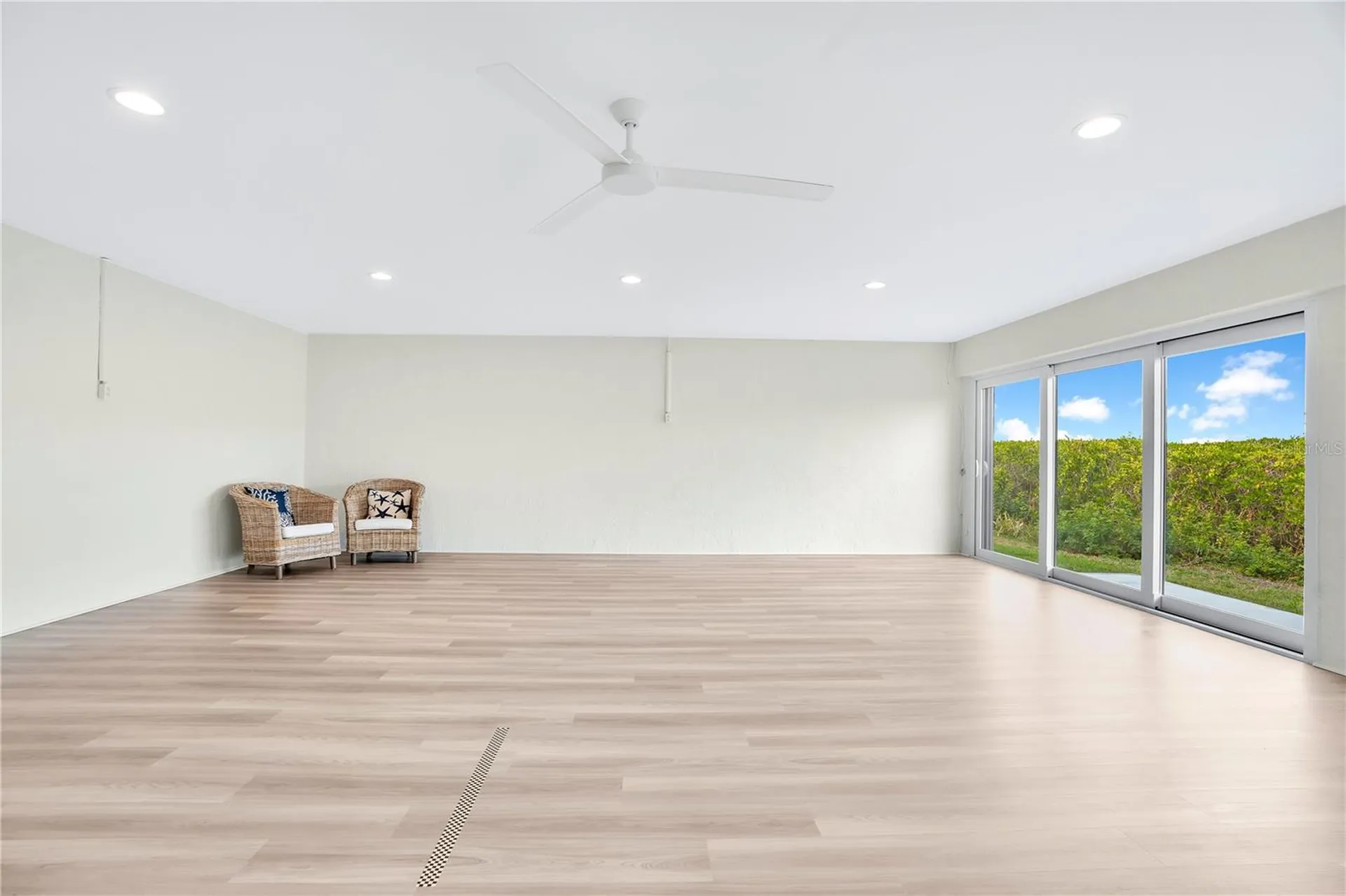 4013 Catalina Drive Bradenton FL 34210