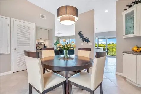 4013 Catalina Drive Bradenton FL 34210