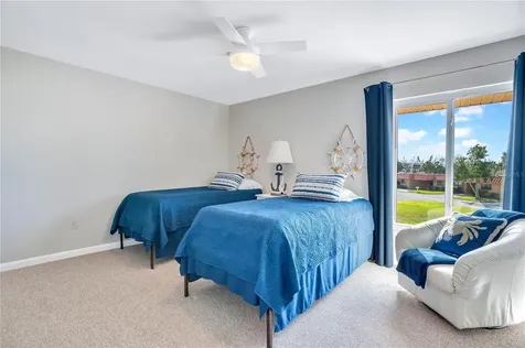4013 Catalina Drive Bradenton FL 34210