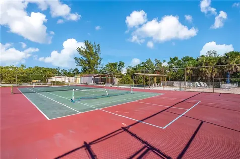 4013 Catalina Drive Bradenton FL 34210