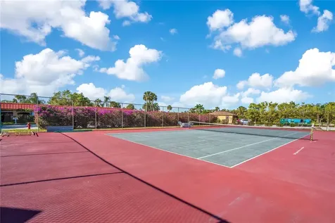 4013 Catalina Drive Bradenton FL 34210