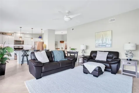 4013 Catalina Drive Bradenton FL 34210