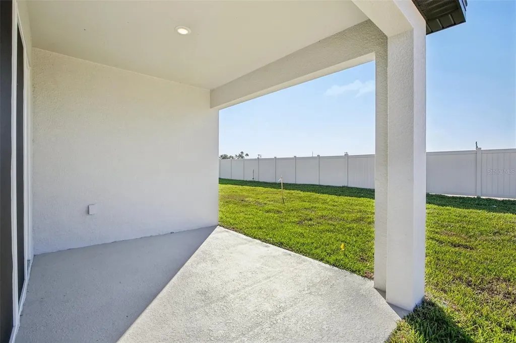 10163 Hidden Hammock Loop Parrish FL 34219