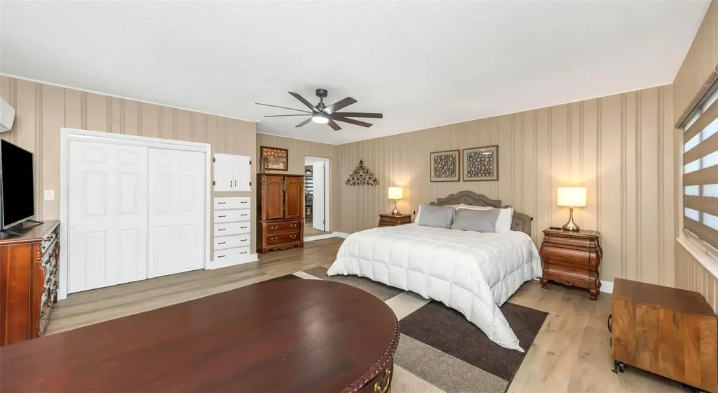 6644 Gulfport Boulevard S South Pasadena FL 33707