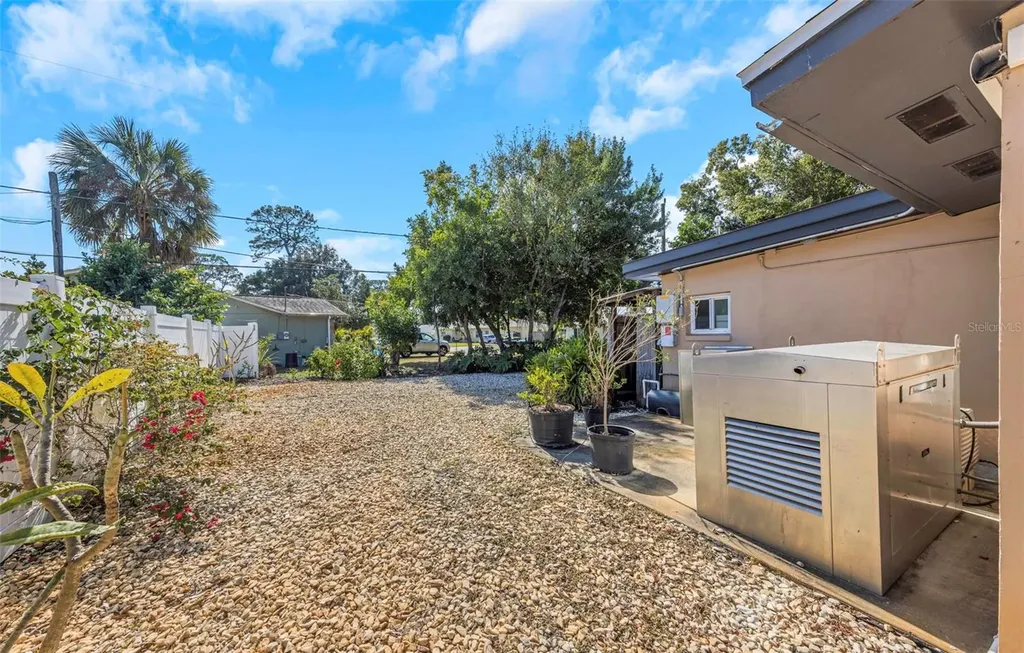 6644 Gulfport Boulevard S South Pasadena FL 33707