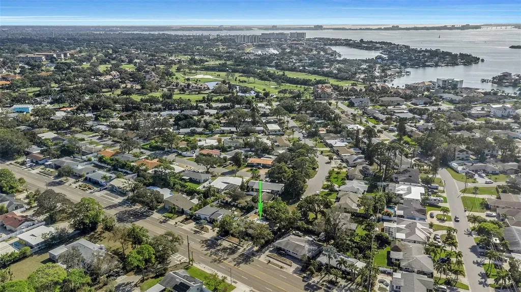 6644 Gulfport Boulevard S South Pasadena FL 33707