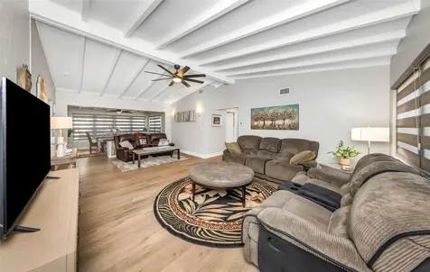 6644 Gulfport Boulevard S South Pasadena FL 33707