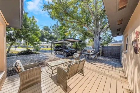 6644 Gulfport Boulevard S South Pasadena FL 33707