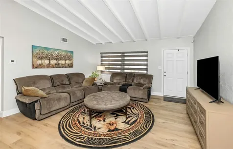 6644 Gulfport Boulevard S South Pasadena FL 33707