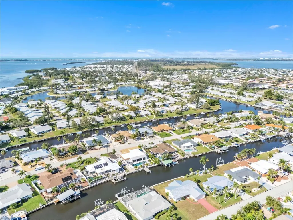 4515 Mount Vernon Drive Bradenton FL 34210