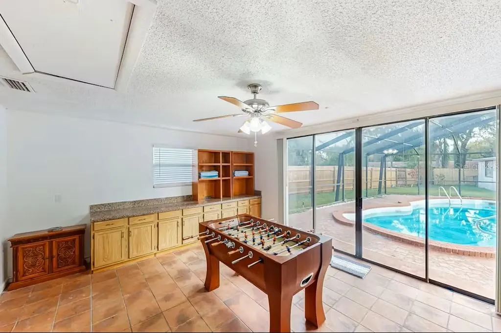 6223 Travis Boulevard Tampa FL 33610