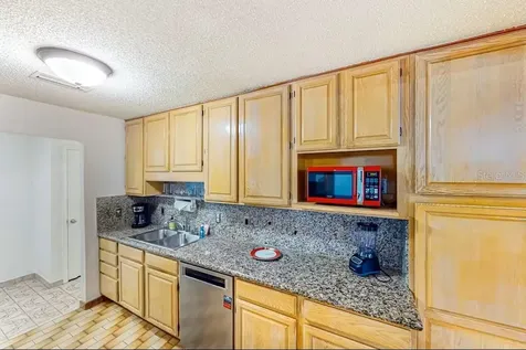 6223 Travis Boulevard Tampa FL 33610