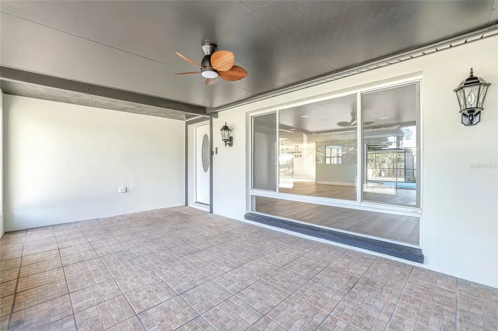 9821 Lakeside Lane Port Richey FL 34668