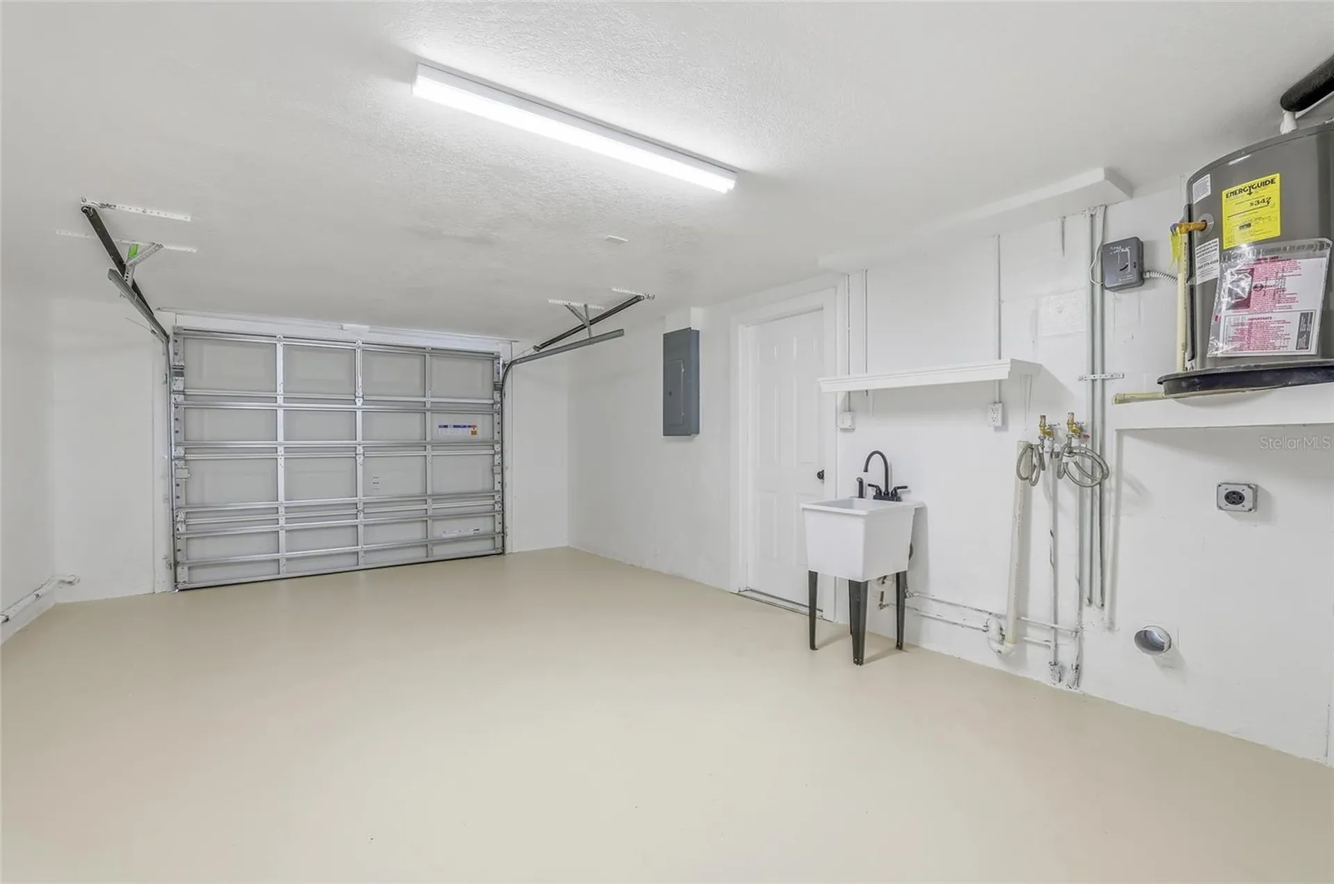 9821 Lakeside Lane Port Richey FL 34668