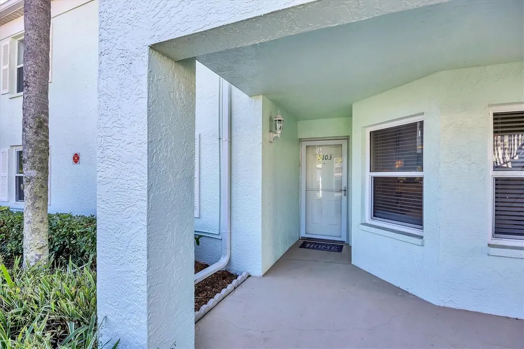 5725 Greenwood Avenue North Port FL 34287