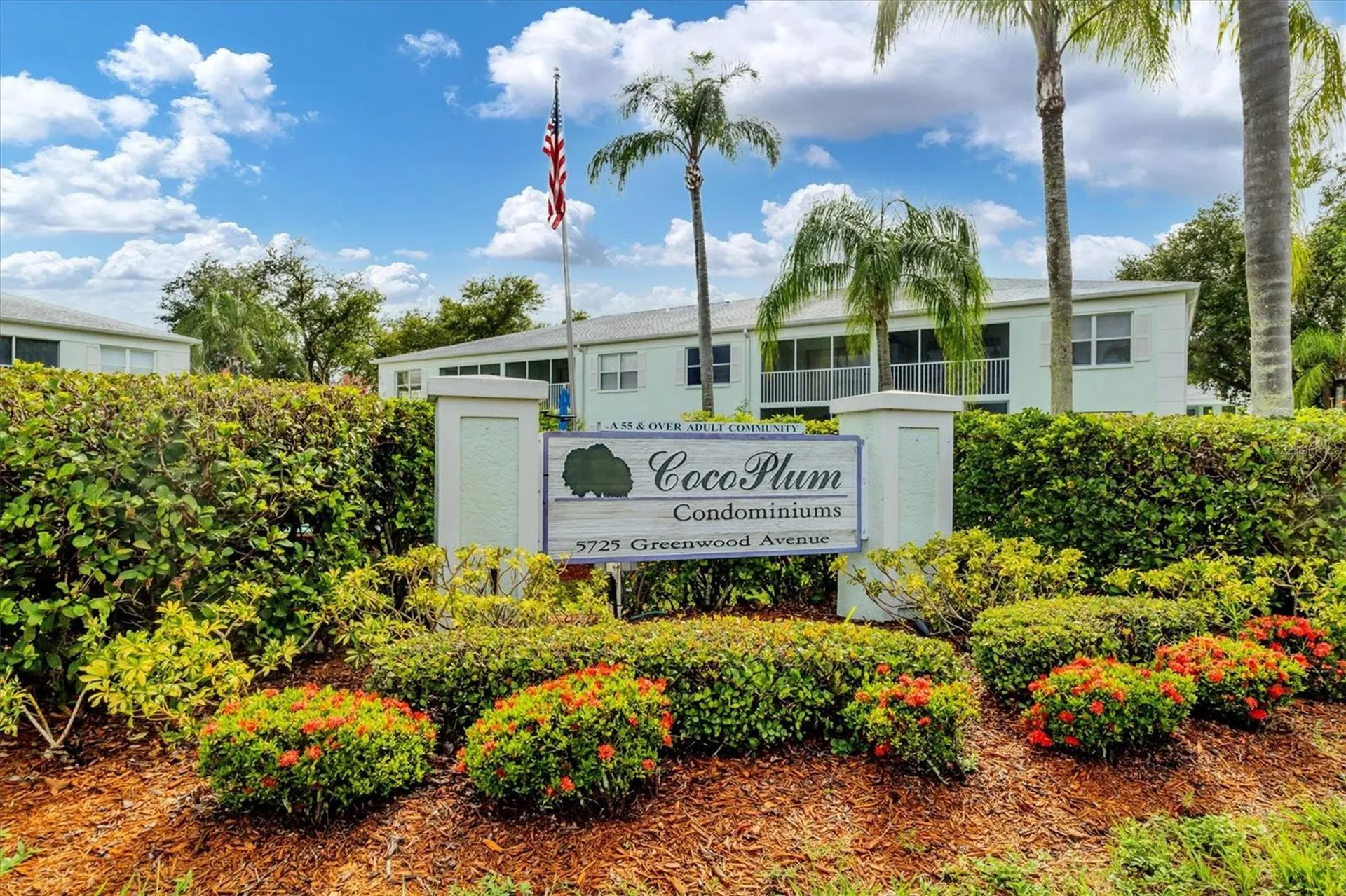5725 Greenwood Avenue North Port FL 34287