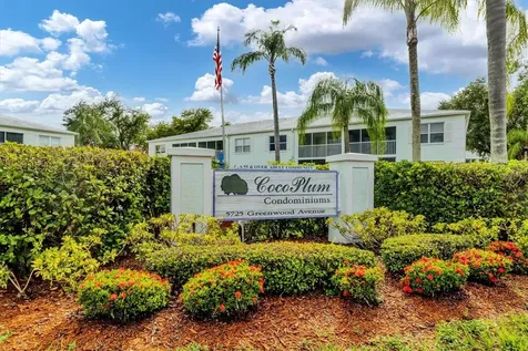 5725 Greenwood Avenue North Port FL 34287
