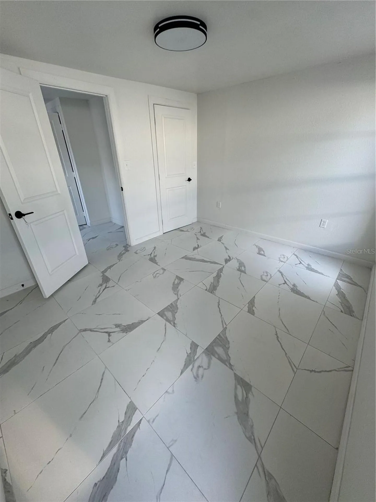 7712 W Powhatan Tampa FL 33615