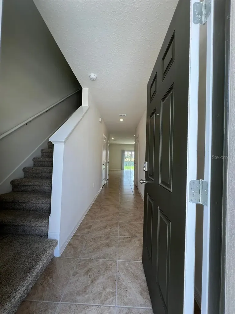 1532 Lumber Avenue Davenport FL 33837