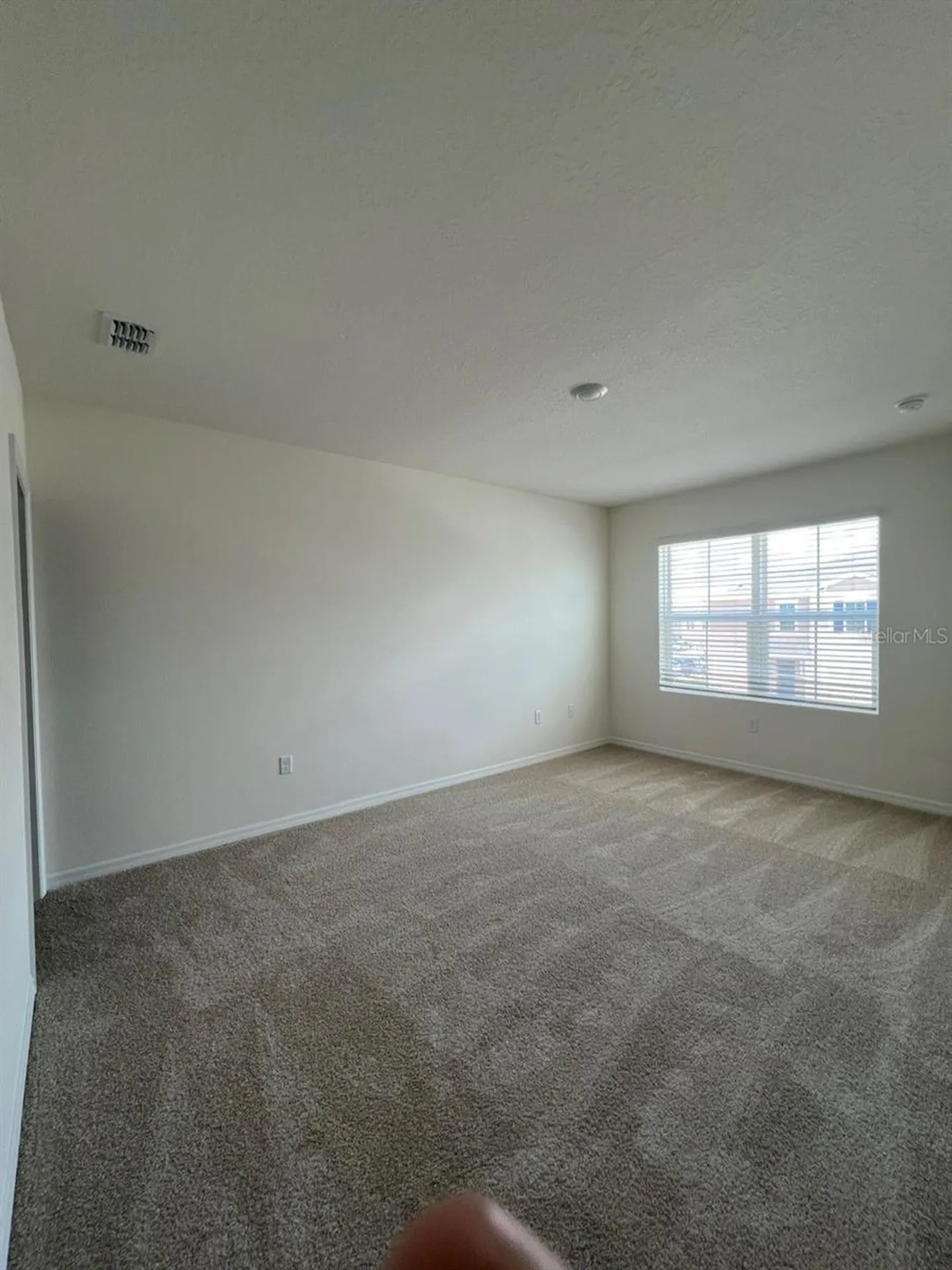 1532 Lumber Avenue Davenport FL 33837