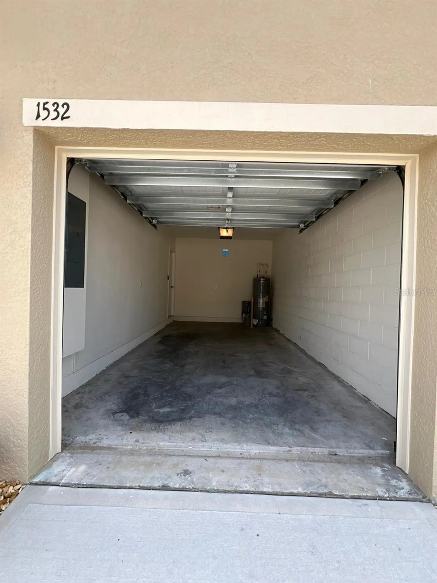 1532 Lumber Avenue Davenport FL 33837
