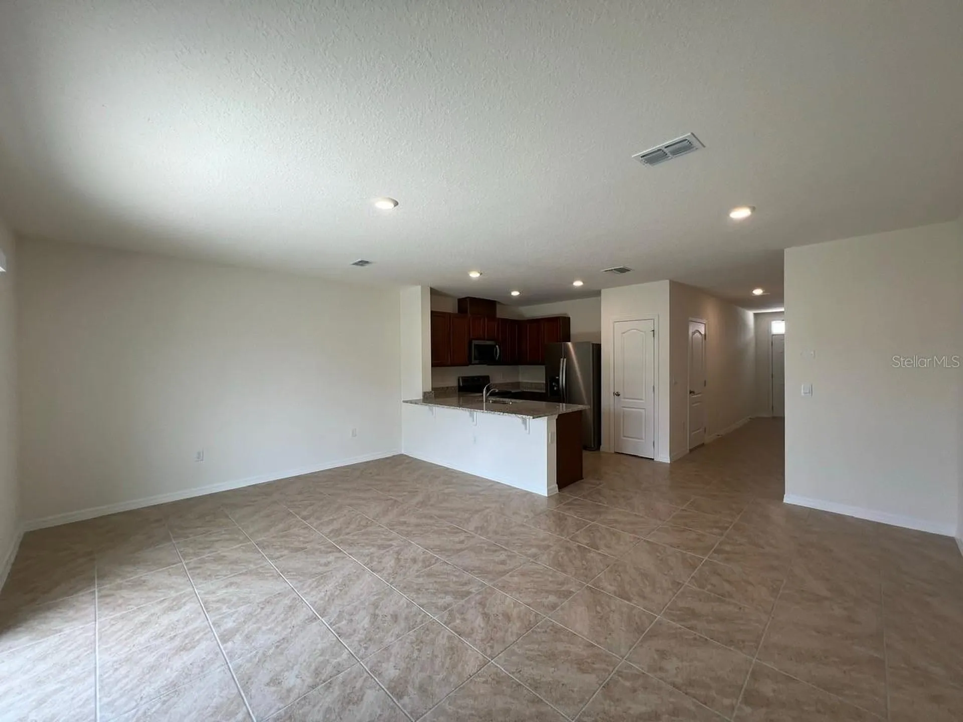 1532 Lumber Avenue Davenport FL 33837