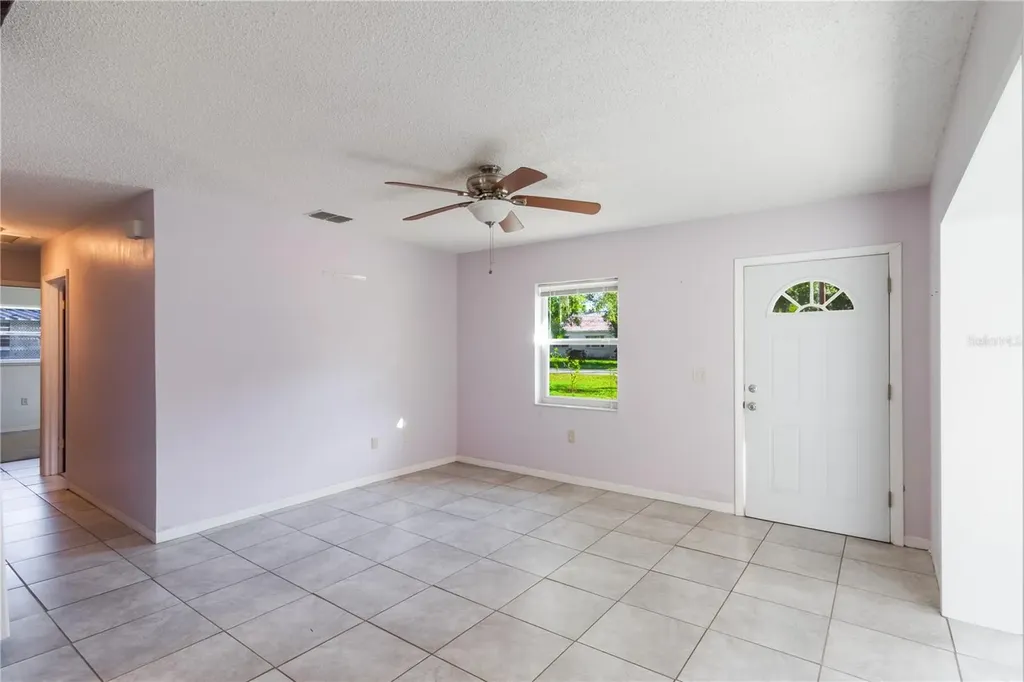 1163 Lake Drive Waverly FL 33877