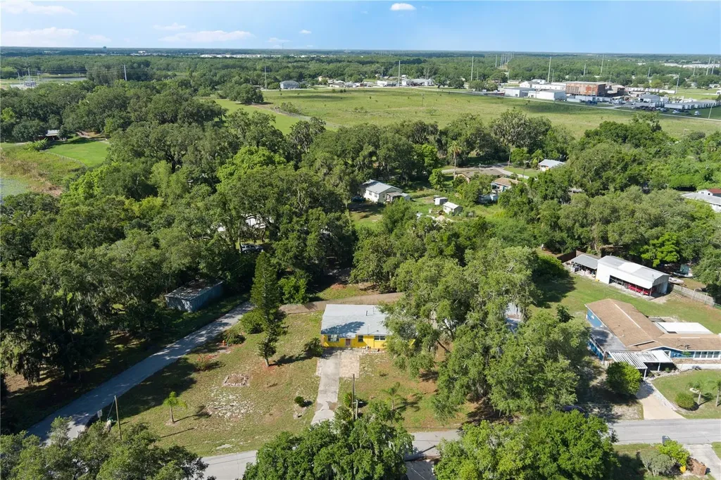 1163 Lake Drive Waverly FL 33877
