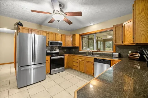 18400 N Us Highway 441 Reddick FL 32686