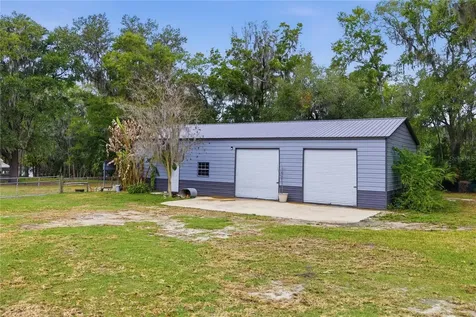 18400 N Us Highway 441 Reddick FL 32686