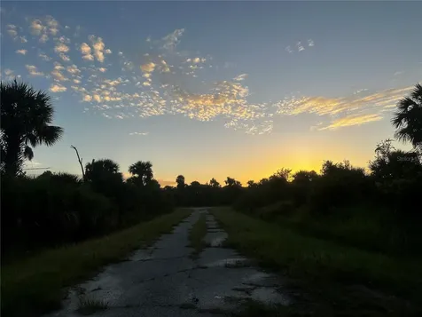 Dune Court North Port FL 34288