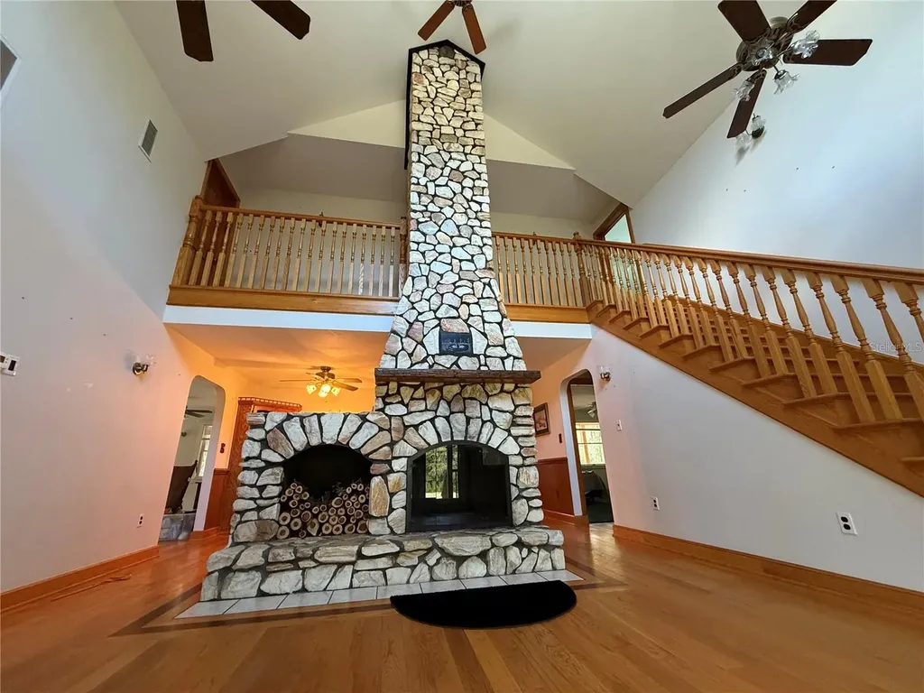 8350 NW 77th Place Chiefland FL 32626