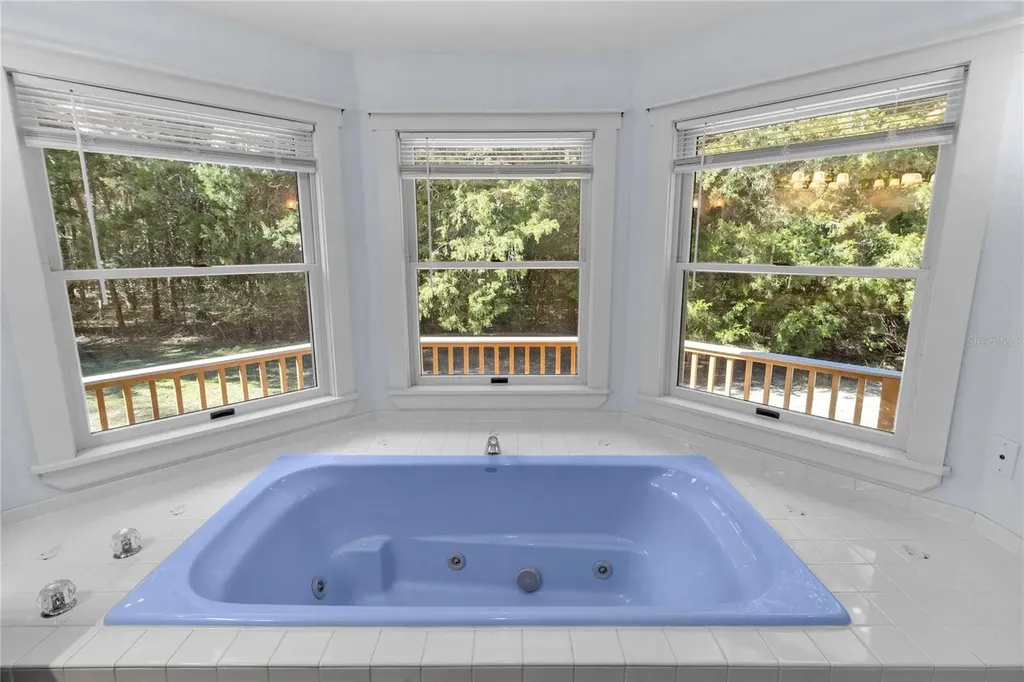 8350 NW 77th Place Chiefland FL 32626