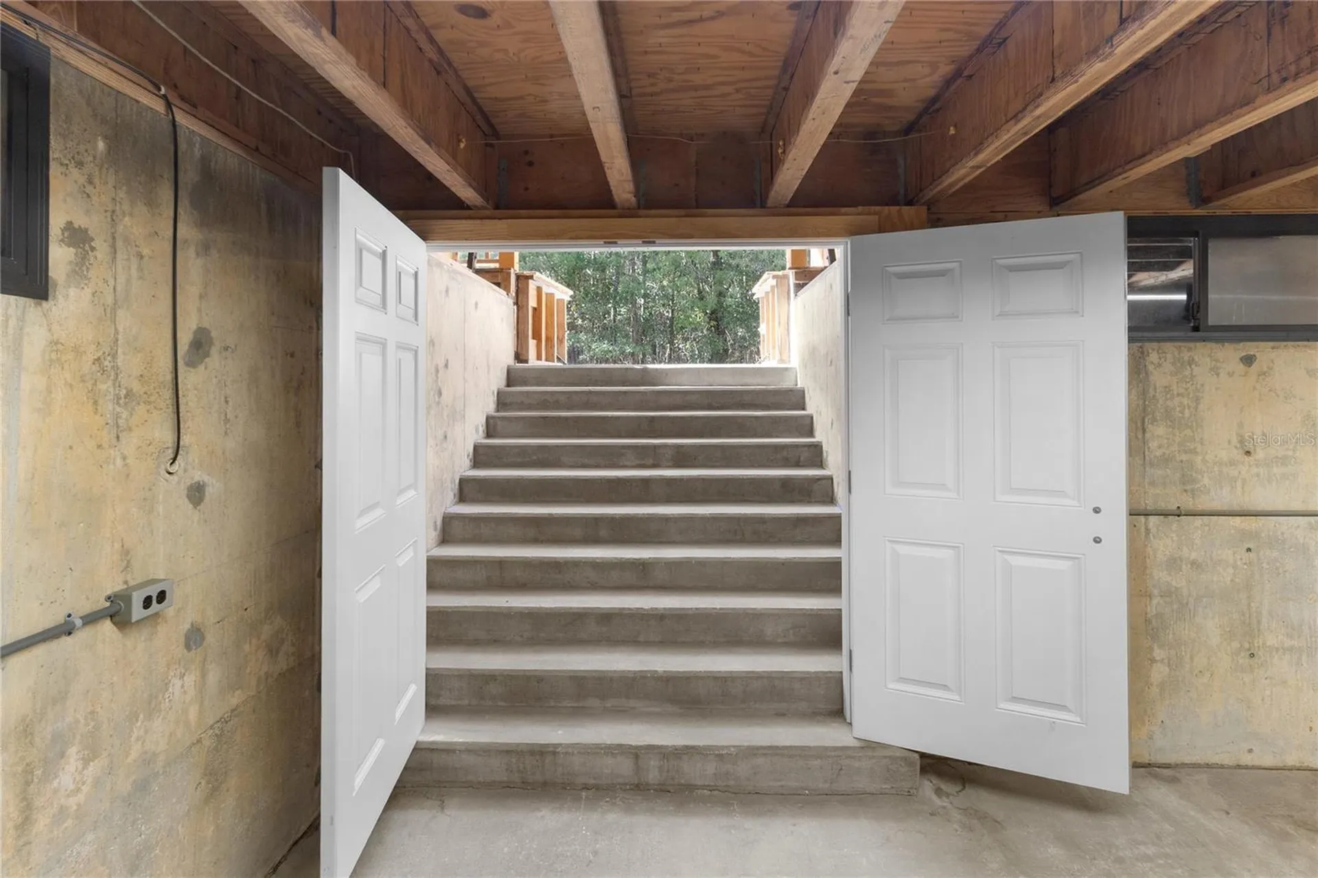 8350 NW 77th Place Chiefland FL 32626