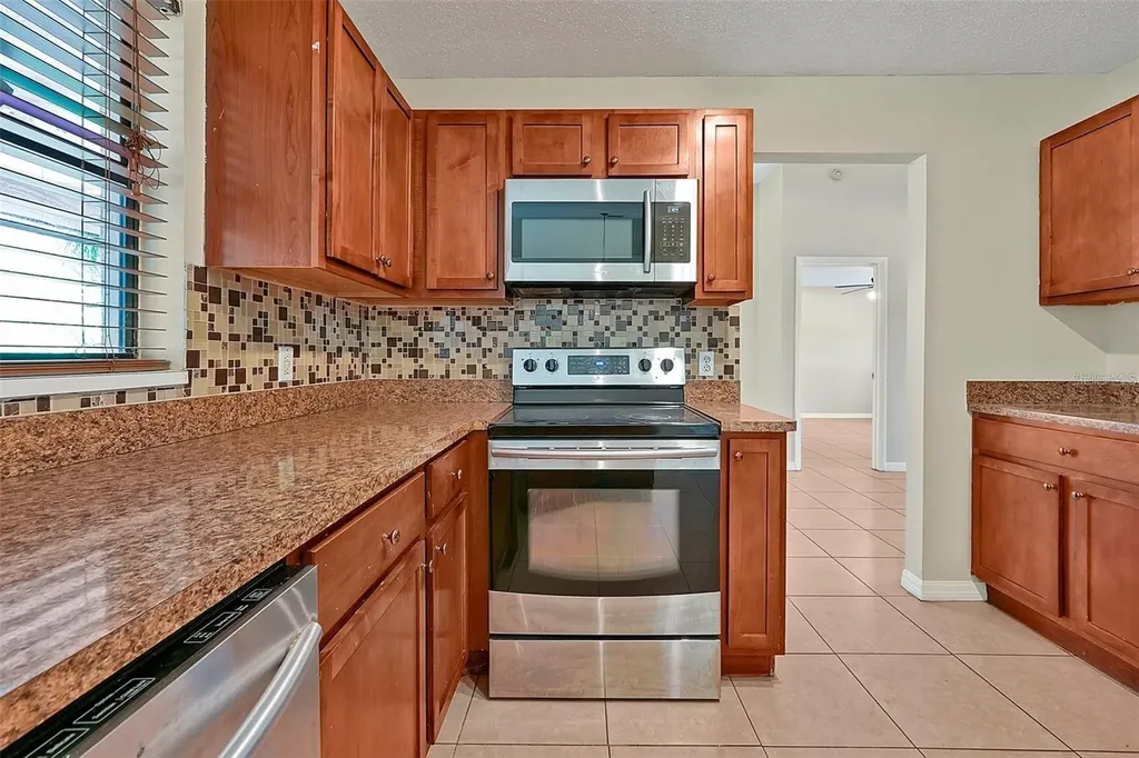 1141 Doyle Road Deltona FL 32725