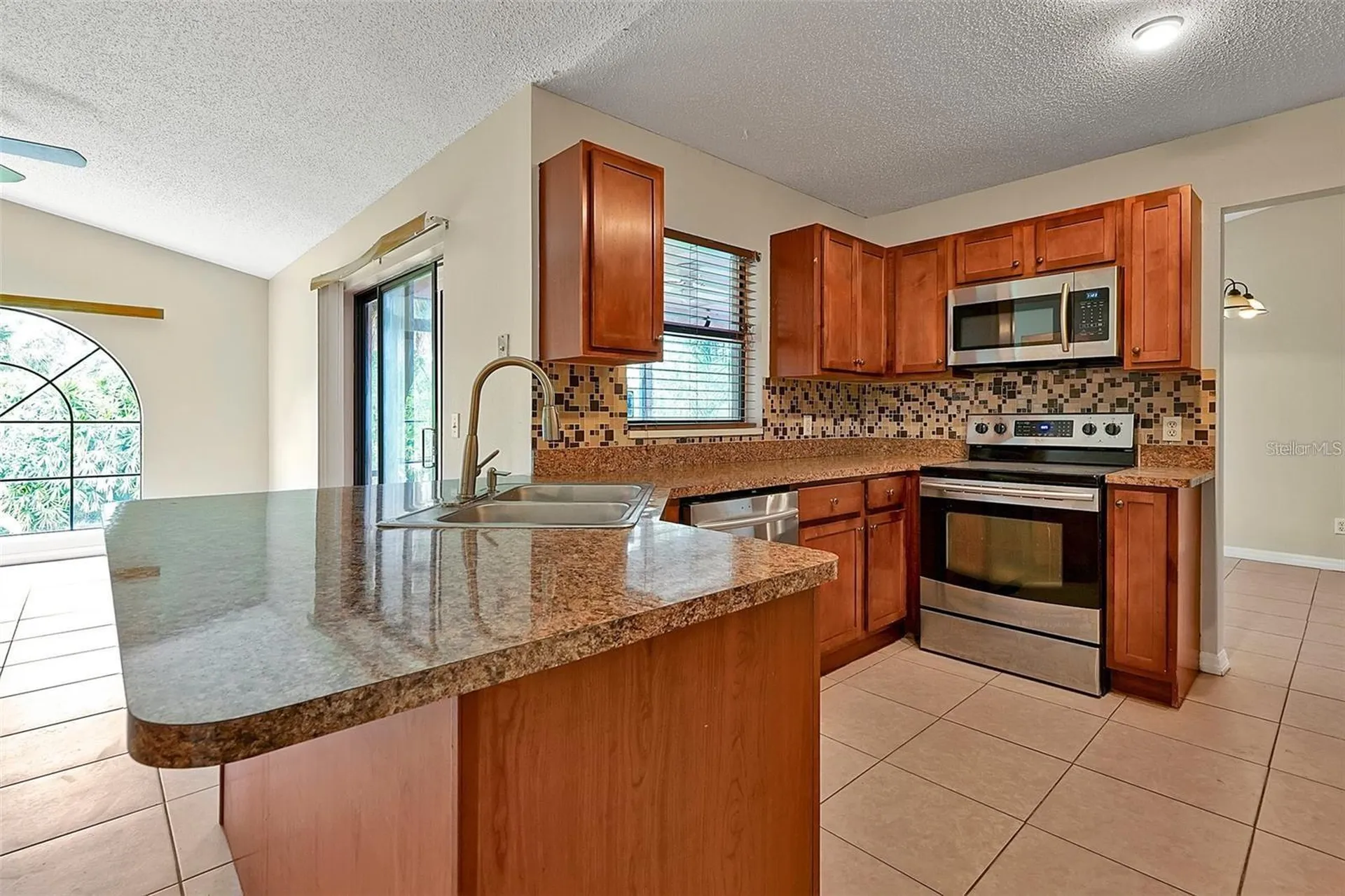 1141 Doyle Road Deltona FL 32725