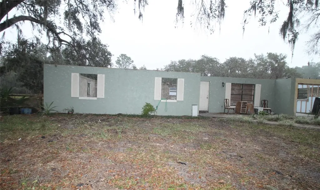 8725 Treasure Island Road Leesburg FL 34788