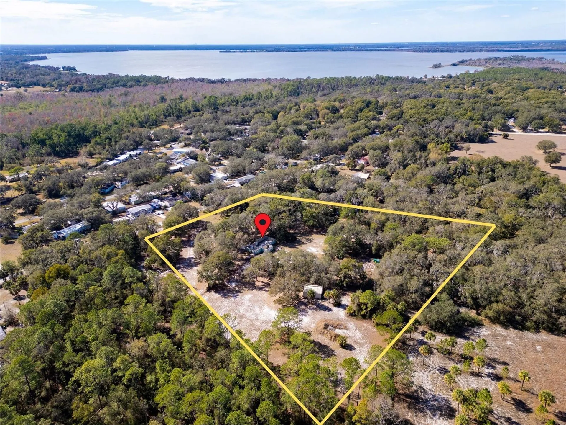 8725 Treasure Island Road Leesburg FL 34788