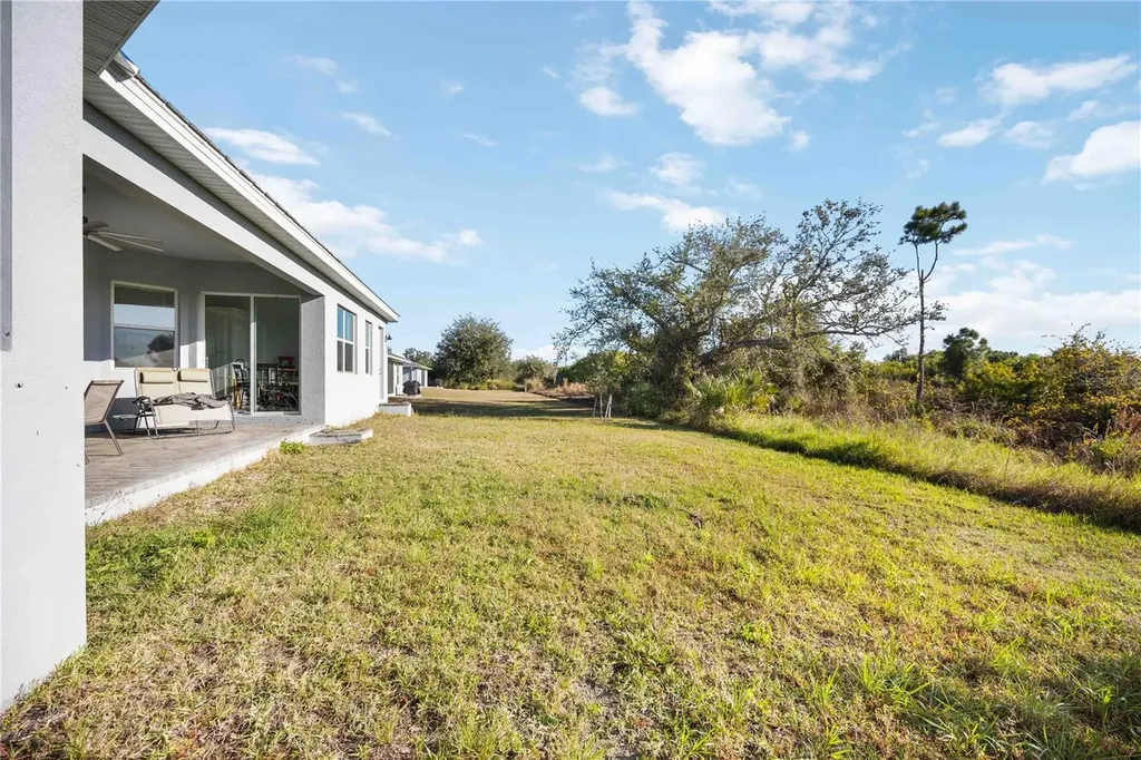 10016 Duquesne Street Port Charlotte FL 33981