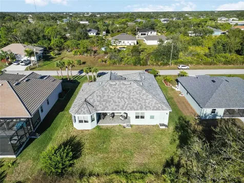 10016 Duquesne Street Port Charlotte FL 33981