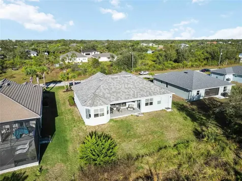 10016 Duquesne Street Port Charlotte FL 33981