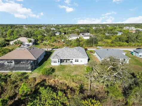10016 Duquesne Street Port Charlotte FL 33981