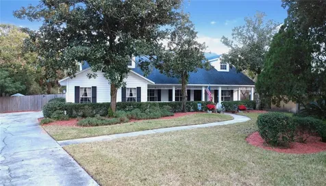 5329 Foxshire Court Orlando FL 32819