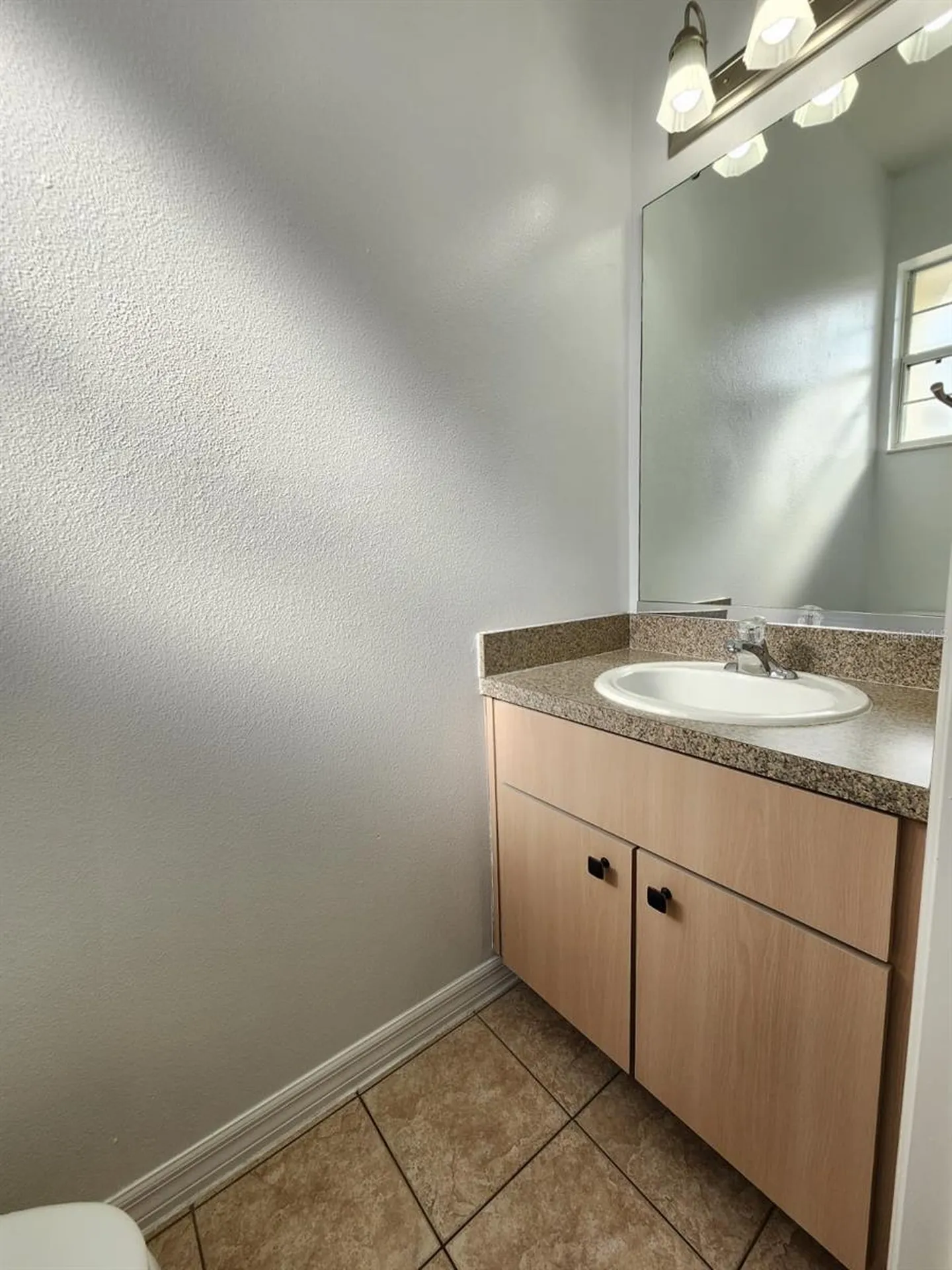 1175 South Beach Circle Kissimmee FL 34746