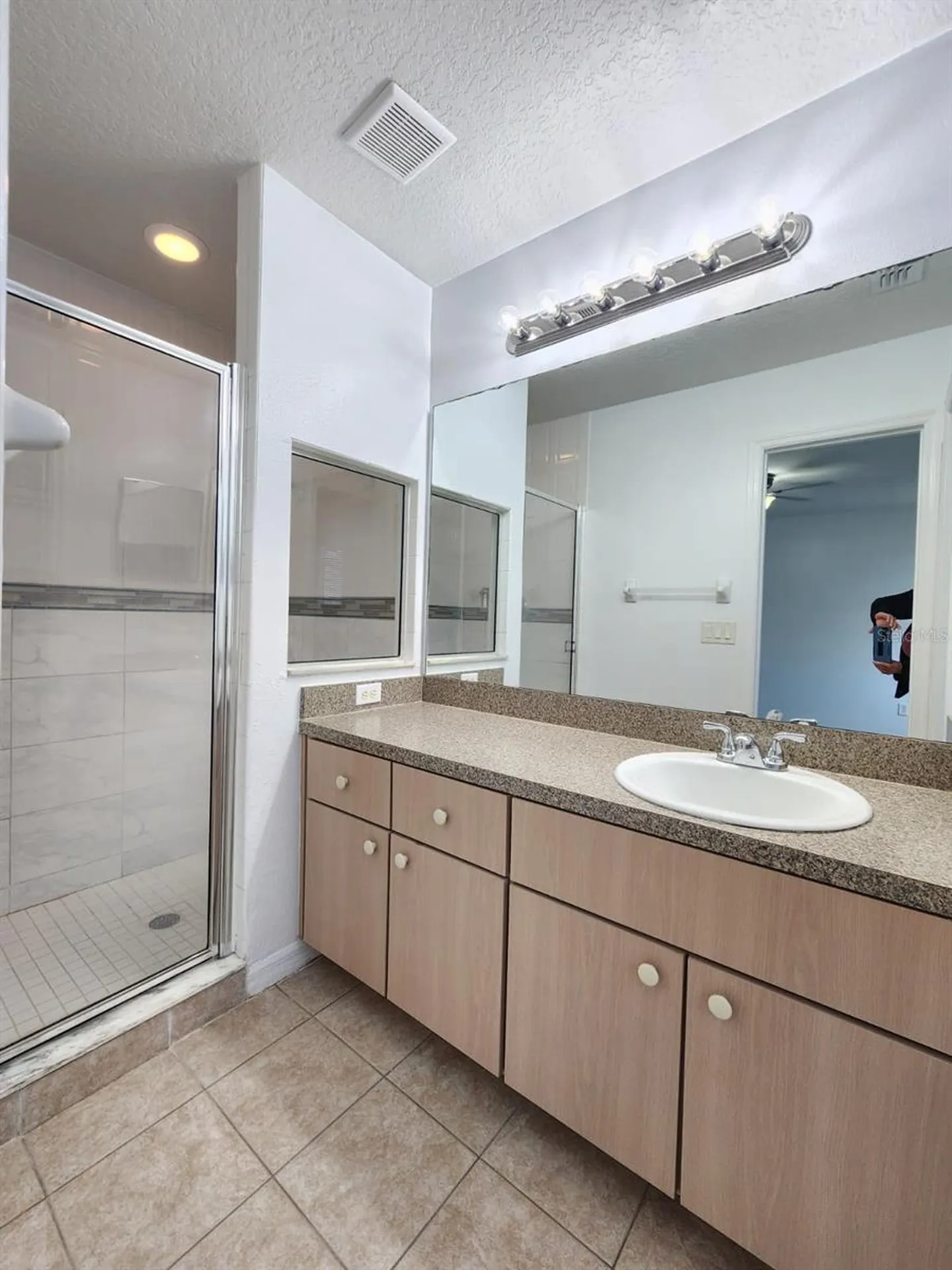 1175 South Beach Circle Kissimmee FL 34746