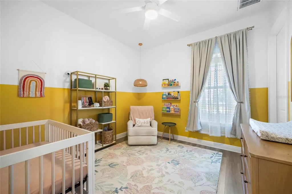 1854 13th Avenue N St Petersburg FL 33713