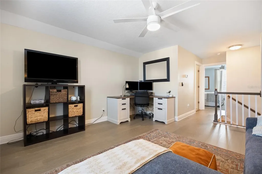 1854 13th Avenue N St Petersburg FL 33713