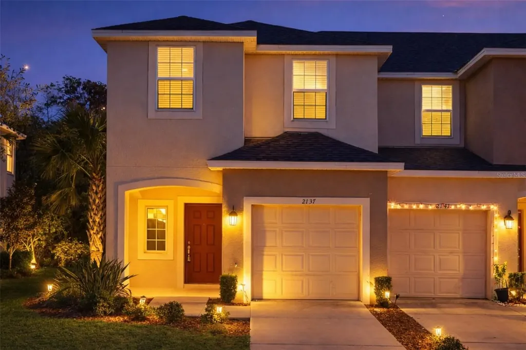 2137 Crystal Bell Street Orlando FL 32824