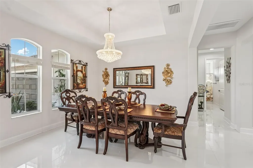 5027 Lake Toscana Drive Wimauma FL 33598